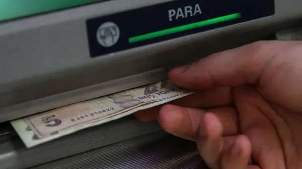 Kademeli emeklilik çıkacak mı? Gözler Bakan Işıkhan'da